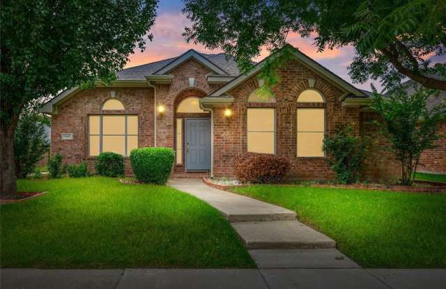 5600 Buckskin Drive - 5600 Buckskin Drive, The Colony, TX 75056