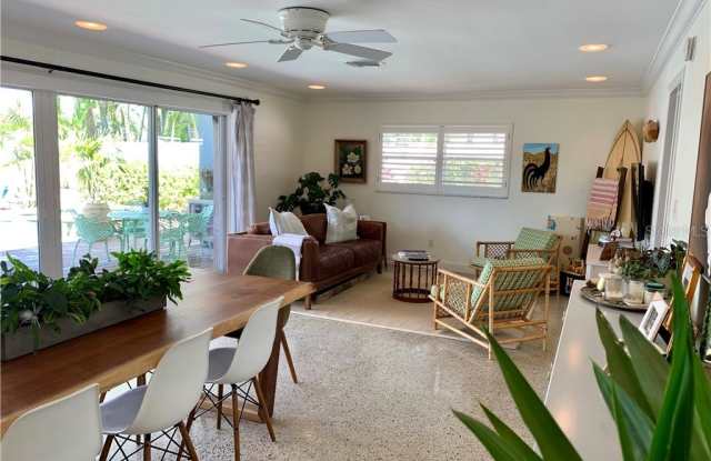 638 GENEVA PLACE Gallery 3