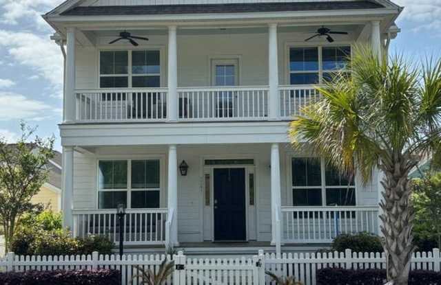 3341 Stockdale St photos photos
