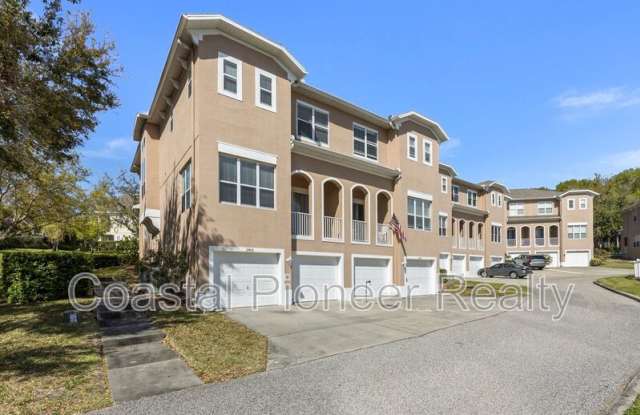 94 S Highland Ave photos photos