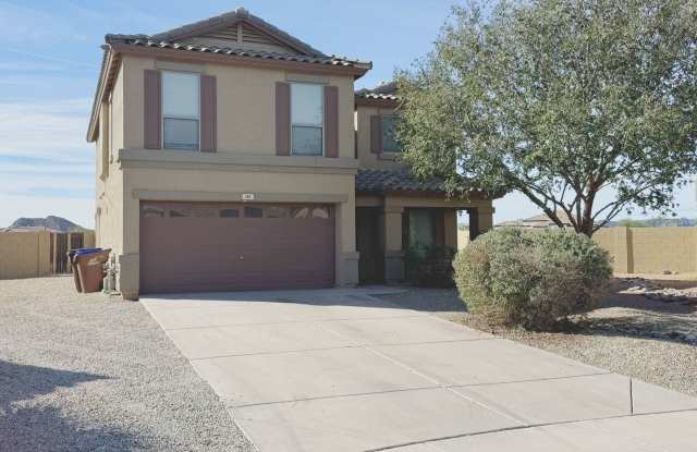 4BR / 2.5BA Home with Expansive Lot – 2-Car Garage, Community Pools & Golf Gallery 1