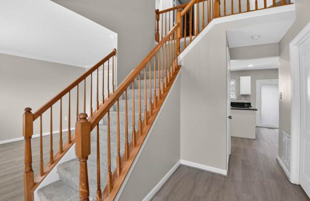 4315 CASTLETOWER Court Gallery 2