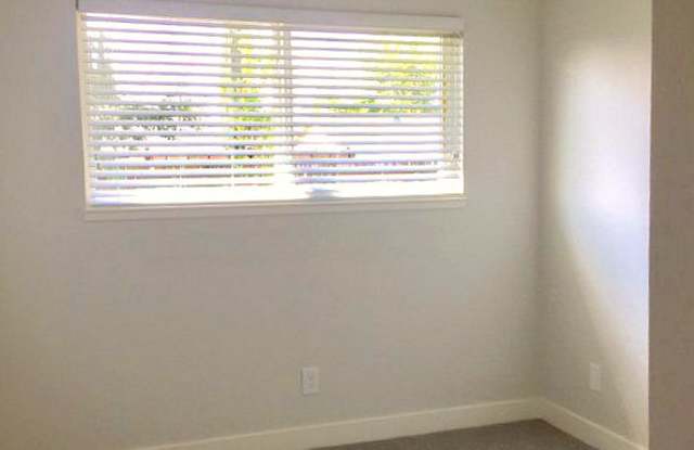 2210 North Cirby Way Gallery 4