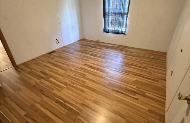 3502 South Camellia Gallery 4