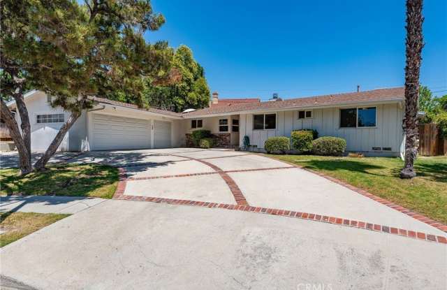 23730 Carard Street photos photos