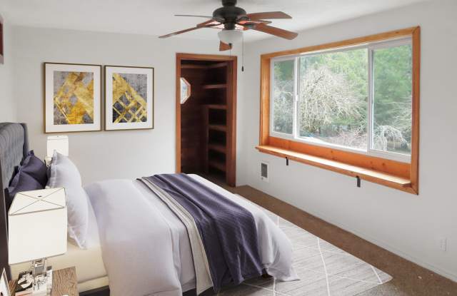 230 E Stavis Rd photos photos