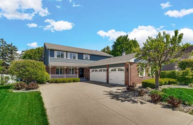 10700 Churchill Drive Gallery 1