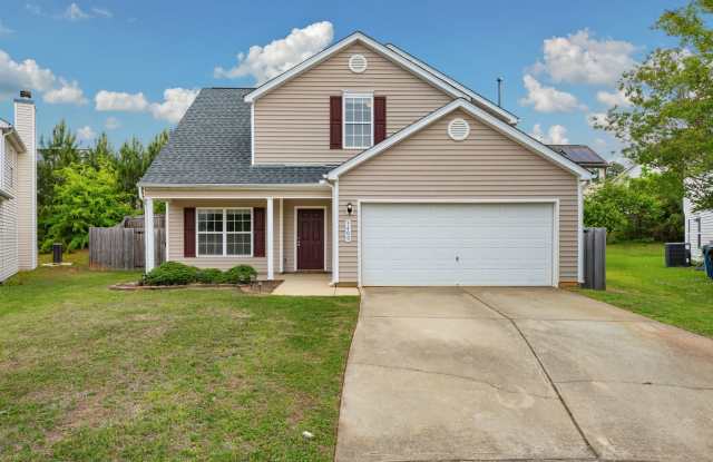 **Applications Pending** Beautiful 3BR Home with Fenced in Yard & 2-Car Garage in Raleigh photos photos