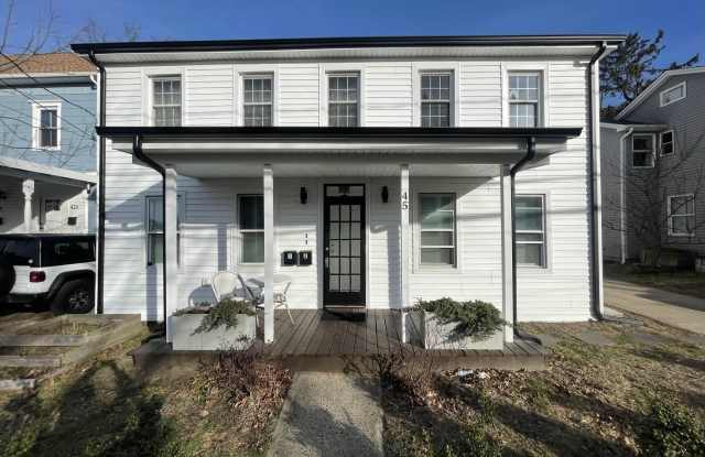 45 Linden Place Gallery 1