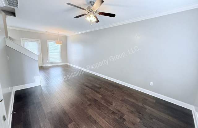 4BD / 4.5BA FOR RENT Gallery 4