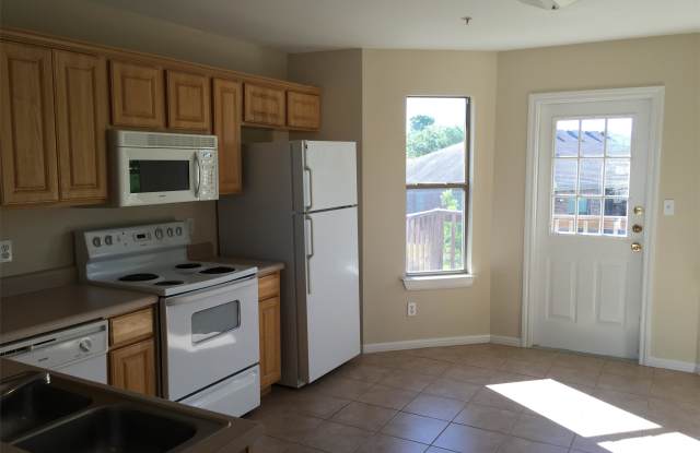 3147 Douglas Fir Dr. Gallery 3