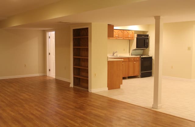 1014 Summer Hill Dr - 1014 Summer Hill Drive, Odenton, MD 21113