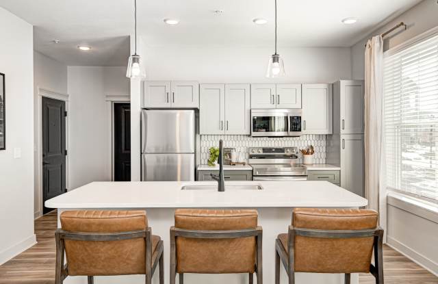 Crossing 5 Towns & Flats photos photos