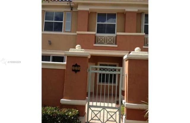 6202 Northwest 116th Avenue - 6202 Northwest 116th Place, Doral, FL 33178