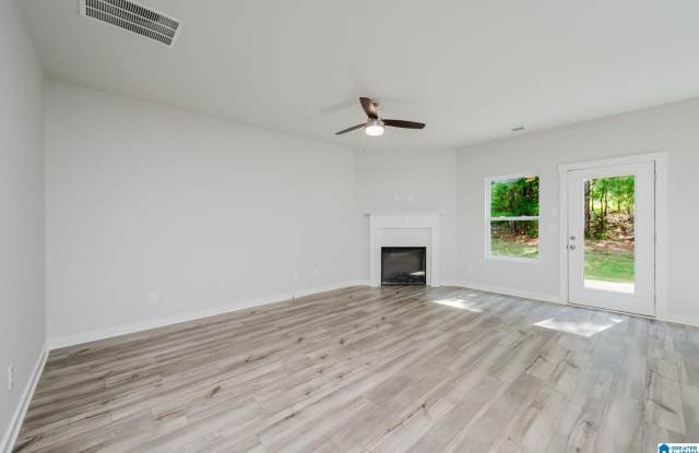 501 POLO WAY Gallery 3