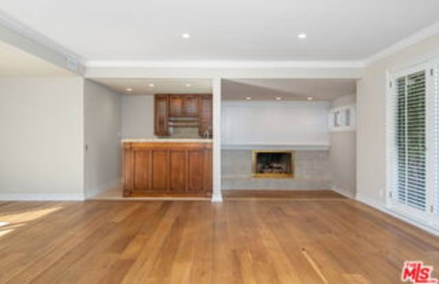 14972 Camarosa Drive Gallery 3
