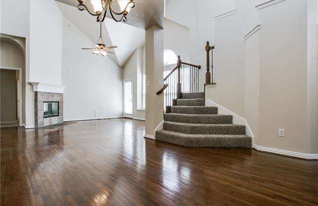444 Lacebark Drive - 444 Lacebark Drive, Irving, TX 75063