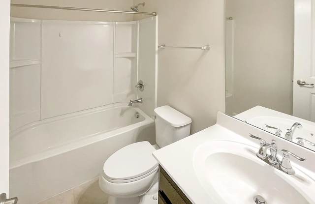 Room in 4 Bedroom Home at Journey Pl - 118 Journey Place, Durham, NC 27703