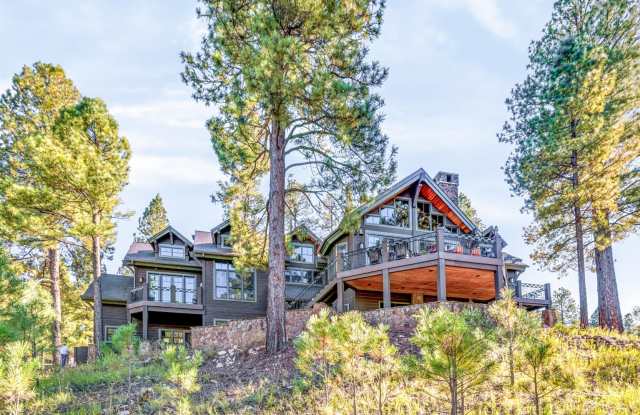 Luxury Fully Furnished Pine Canyon Home | 3 Bed, 3.5 Bath | 4,298 Sq. Ft. | Mountain Views & Attached Garage Gallery 1