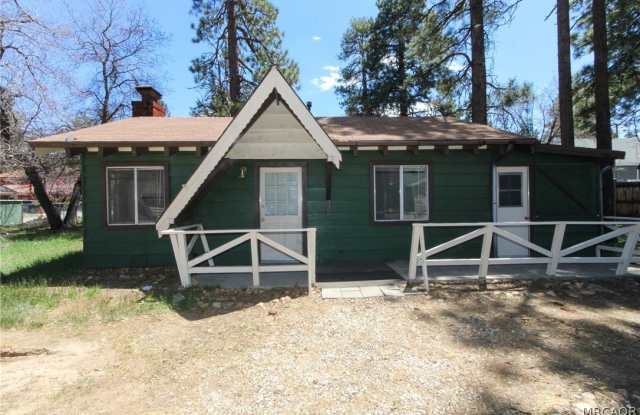 512 Barton Lane N photos photos