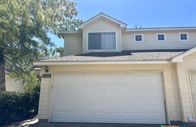 802 Sagewood Trail Gallery 1