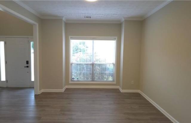 2377 Fawn Hollow Court Gallery 4