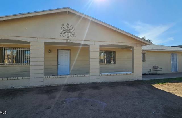 4724 N 61ST Avenue photos photos