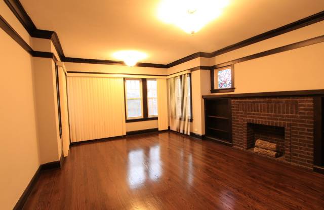 3306 West Wilson Avenue Gallery 2