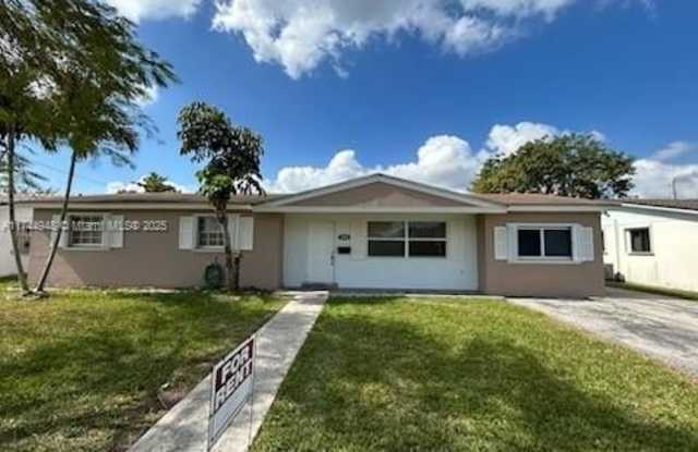 5820 SW 94th Pl - 5820 Southwest 94th Place, Sunset, FL 33173