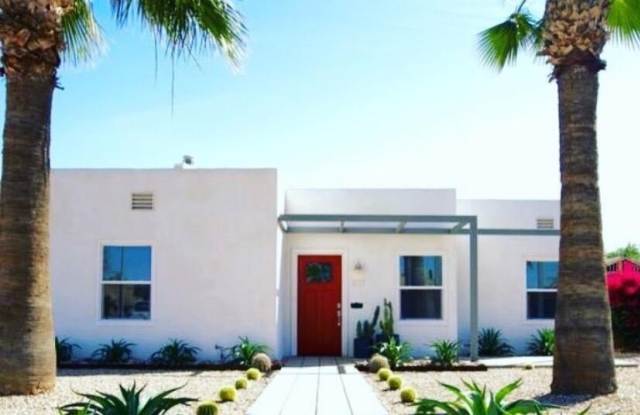 1517 E ROOSEVELT Street photos photos