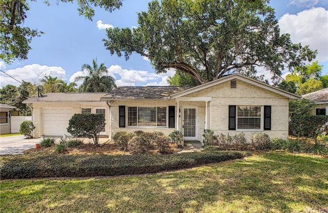 806 S MILLS AVENUE - 806 Mills Avenue, Orlando, FL 32801