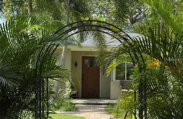 136 25TH Avenue N photos photos
