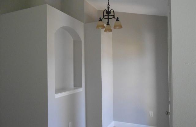 30848 SAINT VINCENT COURT Gallery 4