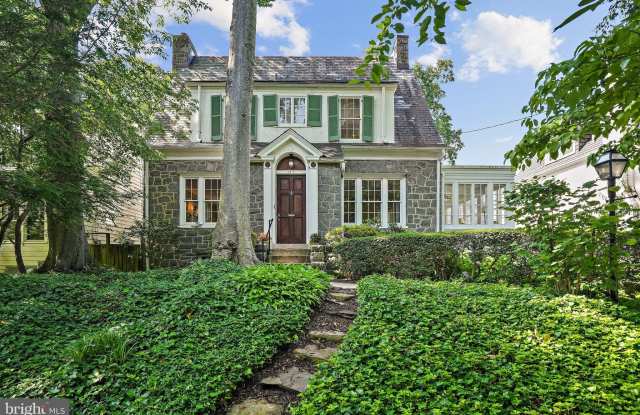 3612 ALBEMARLE Street NW photos photos