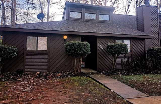 211 Rock Knoll - 211 Rock Knoll Drive, Greenwood, SC 29649