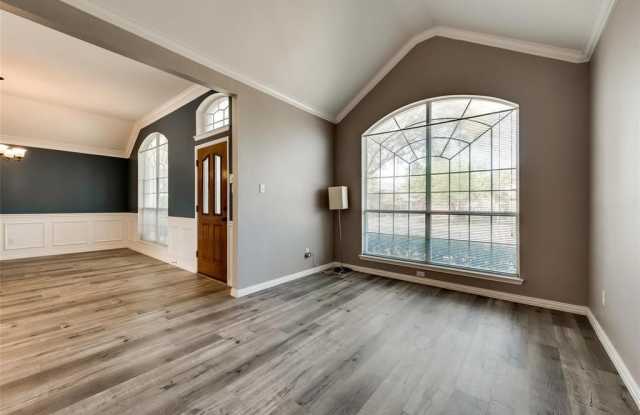 108 Brentwood Court Gallery 4