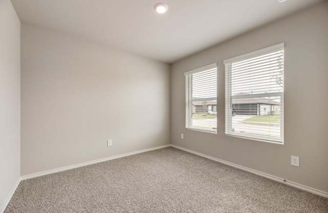 16537 Hudson Prairie Way Gallery 4