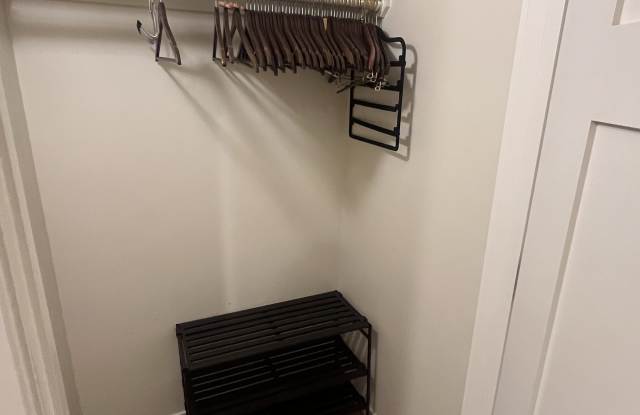 1174 Ella Street photos photos