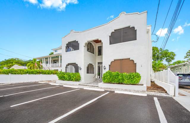 3313 West San Pedro Street - 2 photos photos