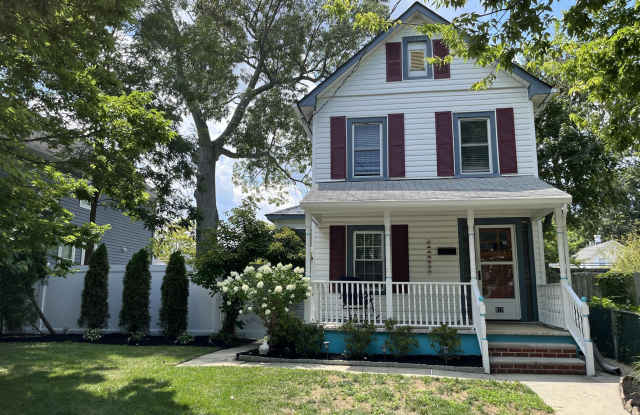 819 Dunlewy Street photos photos