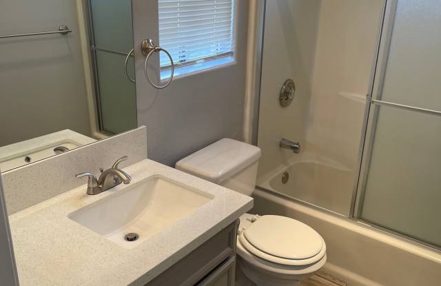 1296 Elder Avenue photos photos