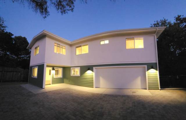Less than 200 feet to Cal Poly Entrance! Gallery 3