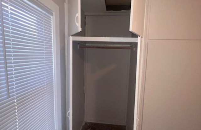 4008 East 30th Street photos photos