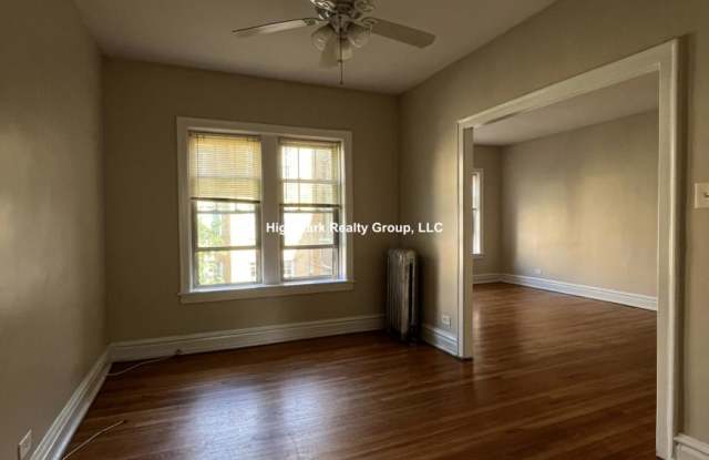912 Reba Pl. Gallery 2