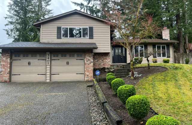 4bd/2.5ba Bellevue Home - 3401 169th Avenue Northeast, Bellevue, WA 98008