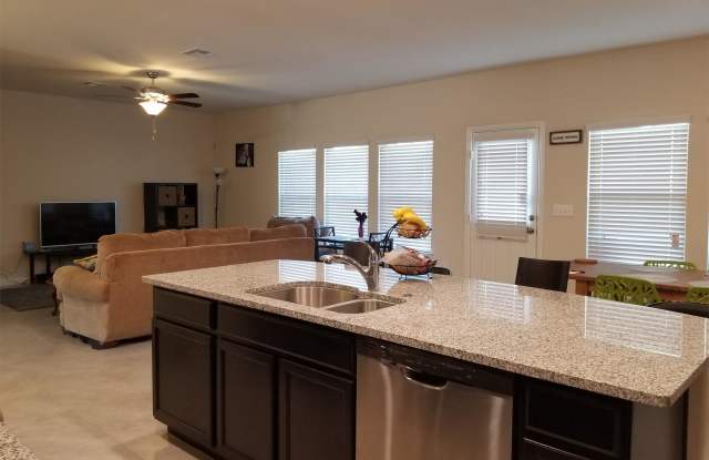 13907 Madrigal Lane Gallery 4
