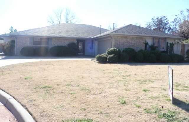 313 NW Ridgeview Way Gallery 2
