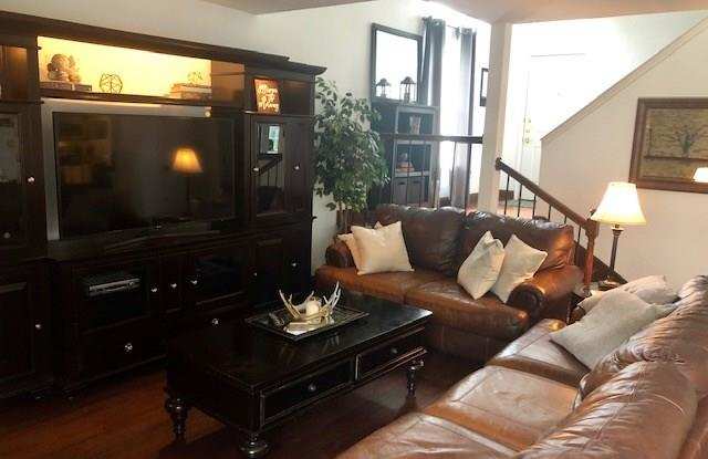 8502 Coppertowne Lane Gallery 3