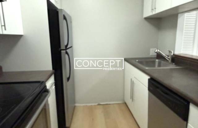 1200 Adams St. photos photos
