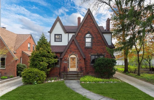 3301 West 165th St - 3301 W 165th St, Cleveland, OH 44111